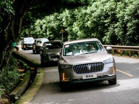 20 万内标配 2.0T+ 智能四驱的 GT SUV，宝沃 BX6 了解一下？