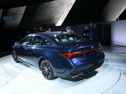 锐志的继任者来，新车比大众CC还漂亮，3，5L配CVT