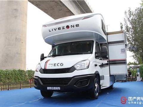 低重心+双拓展+自动挡+欧胜底盘 = 览众新塞拉维自行式C型房车