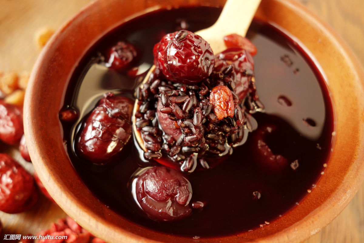 气血不足看这里,外加2款补气血的粥,经常喝,在家就能补气血!