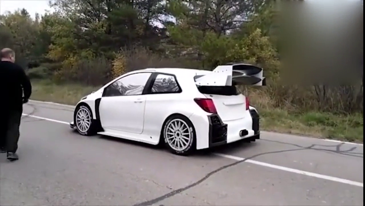 谁说丰田不运动，雅力士WRC战车测试，性能还是不错的嘛