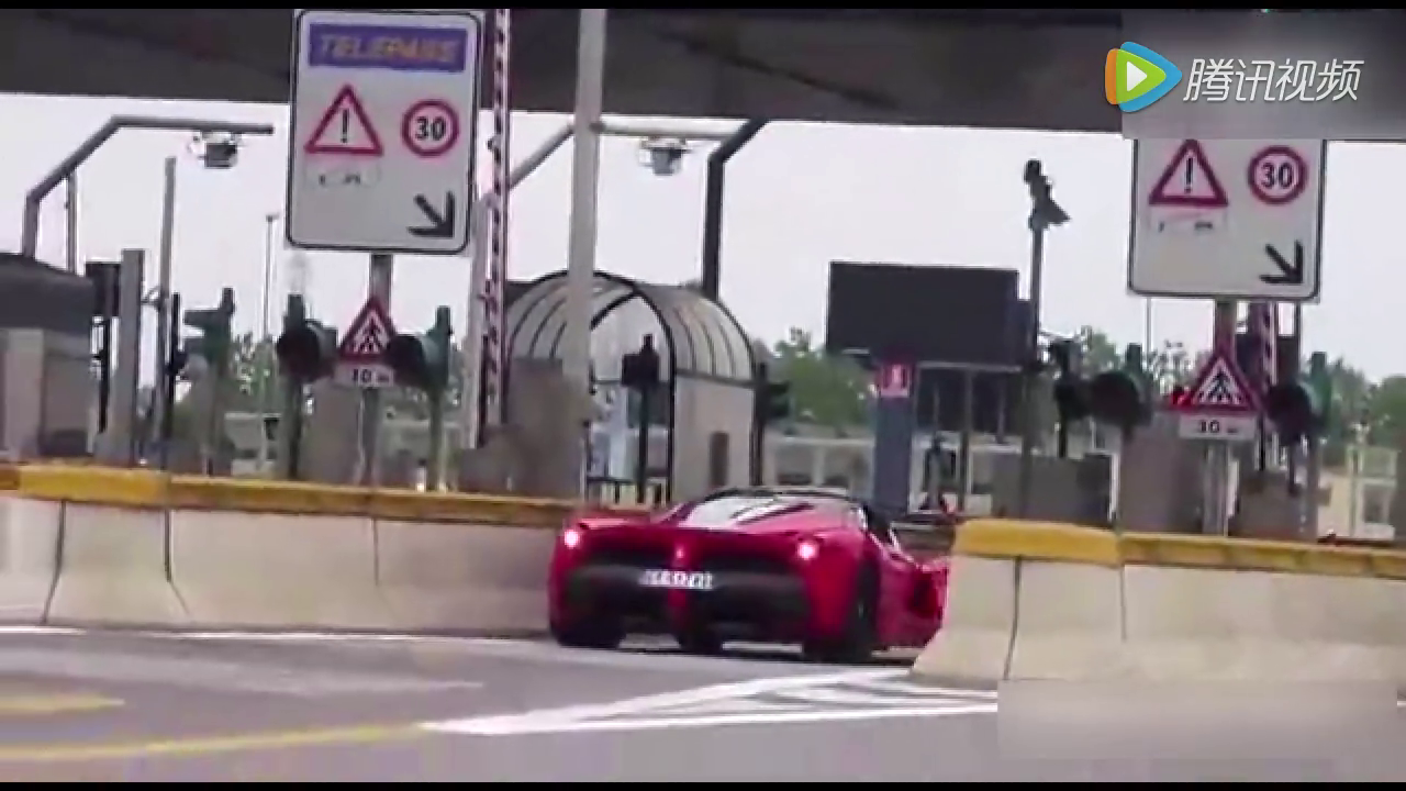 开超级跑车遇到的最尴尬的事！这就是我不买的原因