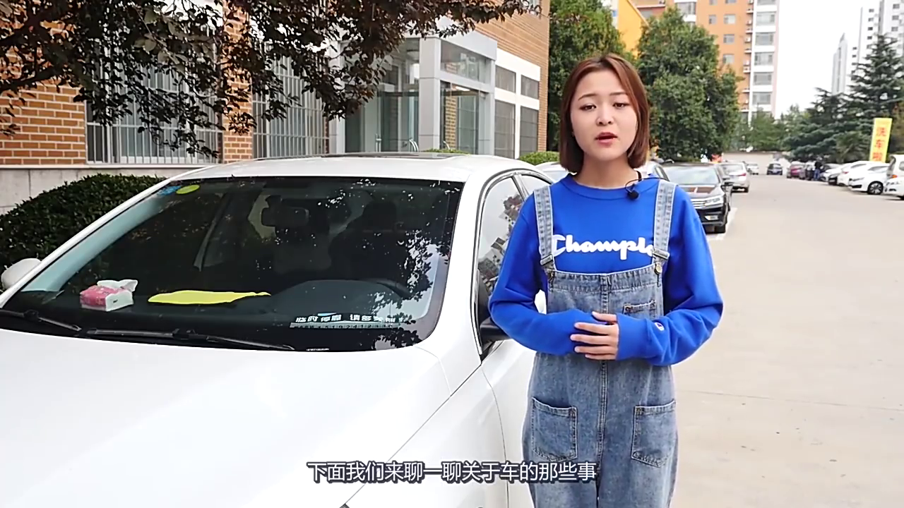 已上传---又见开门杀！汽车乱开车门，直接把电动车拍向来车！