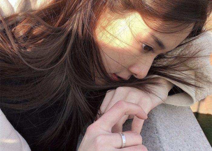 我是你老婆,也轮不到你弟来打我,你到底是不是我老公?