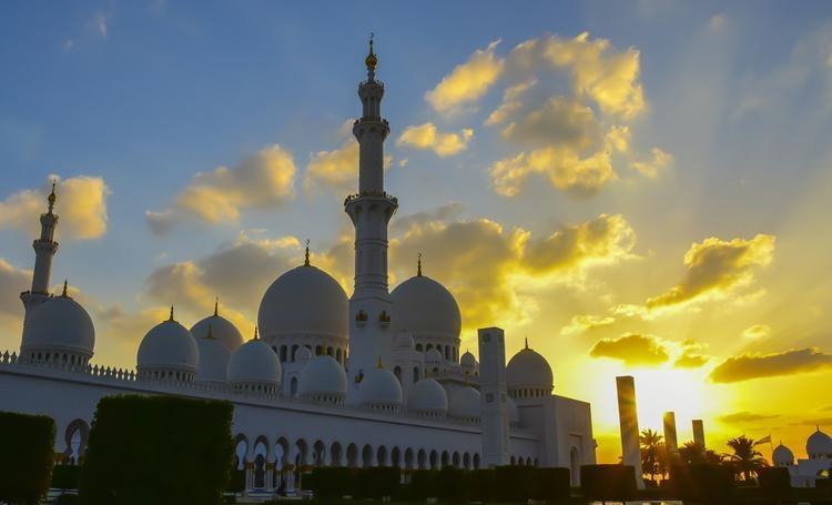 排名世界第八的清真寺, 用46吨黄金建造而成