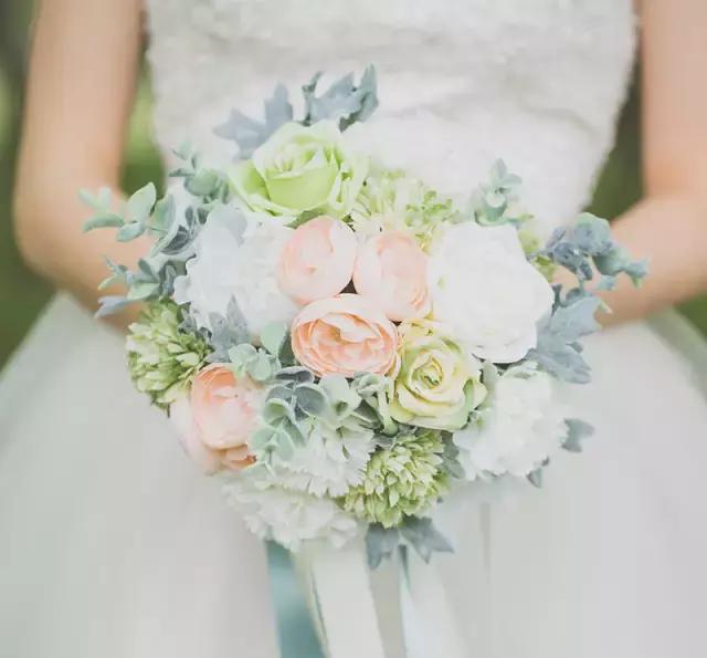 婚礼当中的手捧花介绍