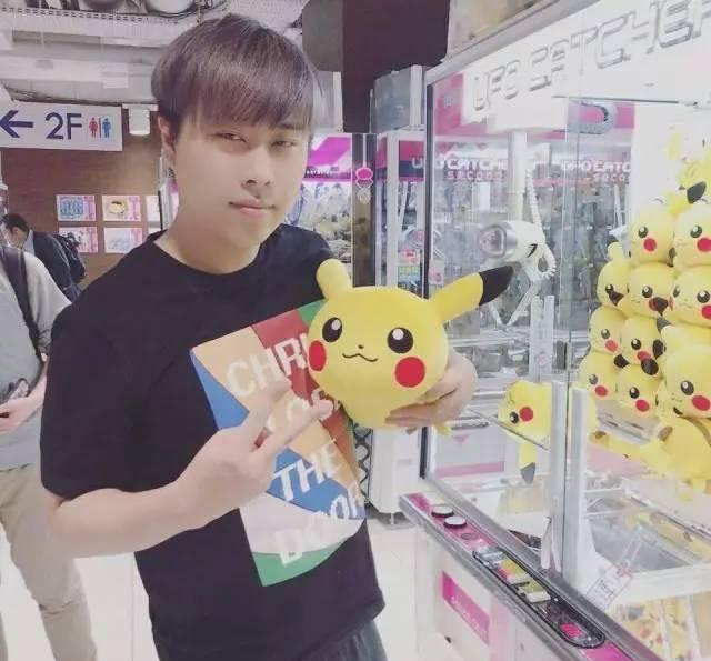 从国服第一白手到IG.xiaoxiao丨游戏名人传