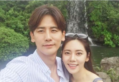 让孩子入韩籍后,于晓光又一举动惹怒网友:真丢