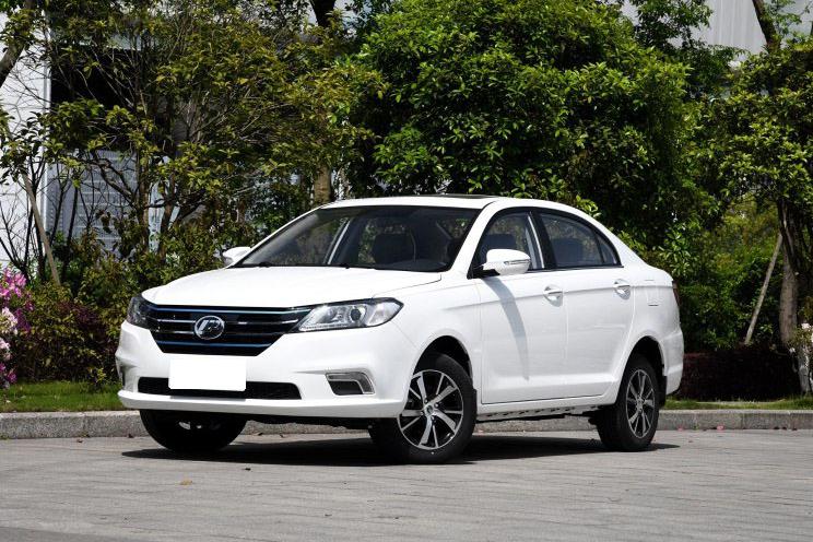 两款车型/续航里程305公里 力帆650EV补贴后售价7.99万元起