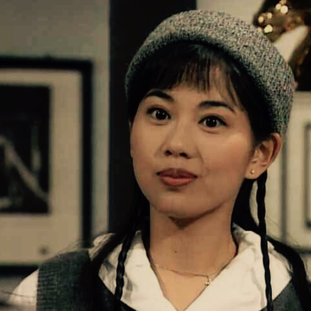 陈松伶14岁出道,18岁走红,嫁小8岁的老公至今没子女