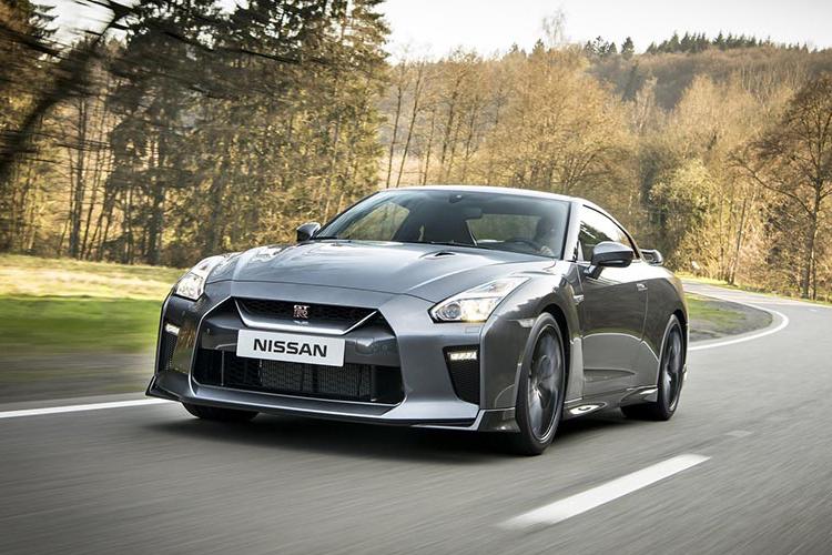 便宜100万！买不起GT-R的 就靠它了 新英菲尼迪Q60