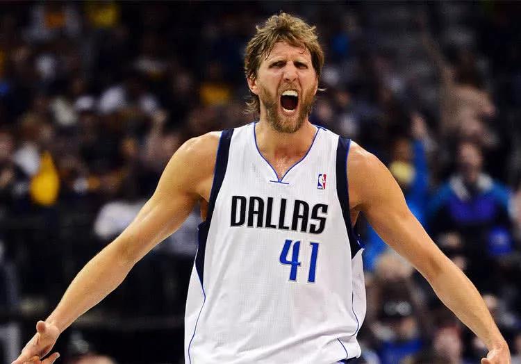 NBA现役没有受过大伤的5个巨星,哈登保持10年