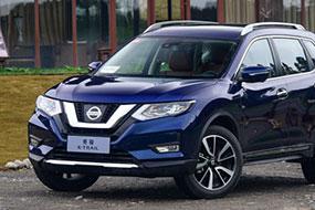 外观时尚内饰老土，奇骏2.0L+CVT，中配不到20万能落地，挺值！