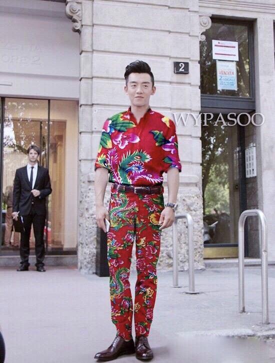 邓超鹿晗率跑男团开公司,这个女人竟然是军师