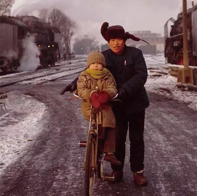 美国人拍摄的八十年代中国老照片: 想不到80年代的中国是这样子!