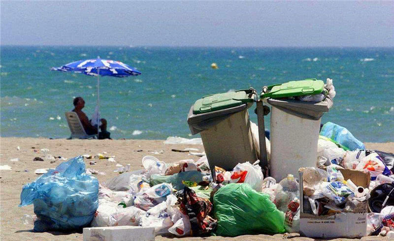 游客暴增环境破坏,不堪重负的长滩岛把黑锅甩