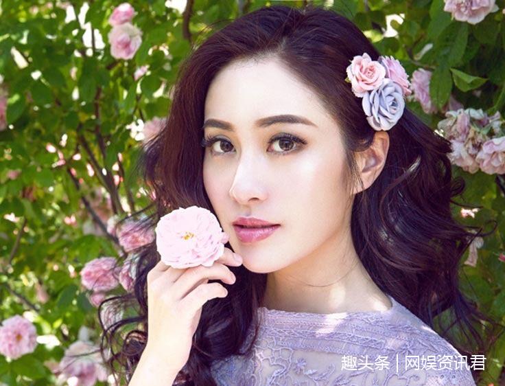 她曾是香港TVB当红小花旦，屡屡被传绯闻，如今晒出超大钻戒！