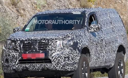 2018款全新帕拉丁上市时间敲定！7AT+全时四驱 23万起买啥普拉多