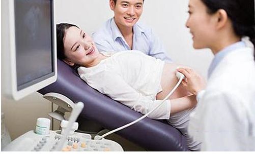 怀孕六个月孕妈做四维彩超失声痛哭,胎儿确诊