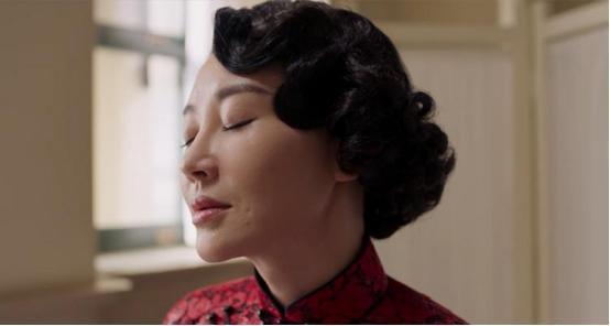 怎么评价许晴在《邪不压正》中饰演的唐凤仪?