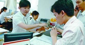 “第三者责任险”应该买50万, 还是100万呢?