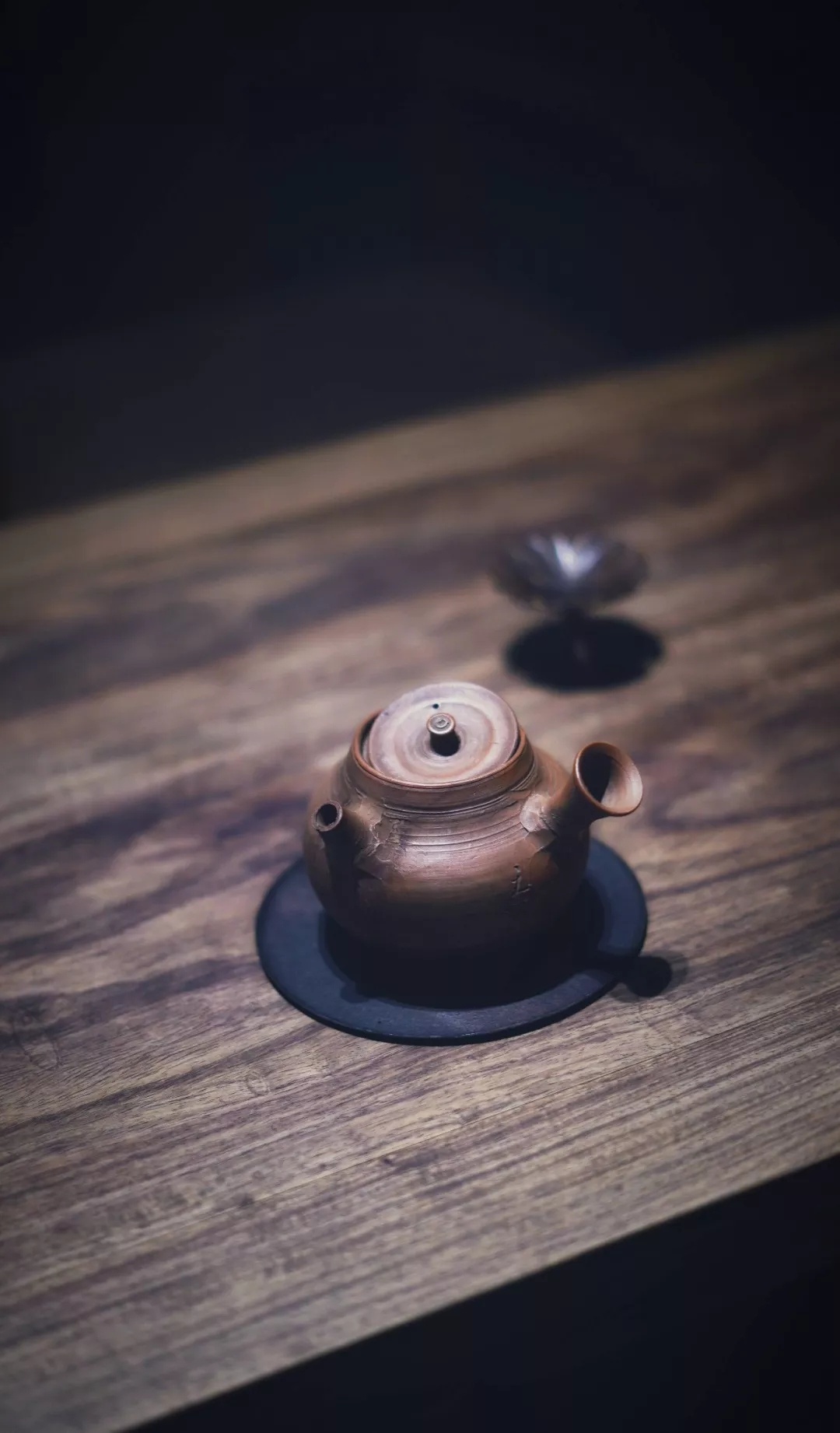 白茶的主要品种为:白毫银针、白牡丹和寿眉