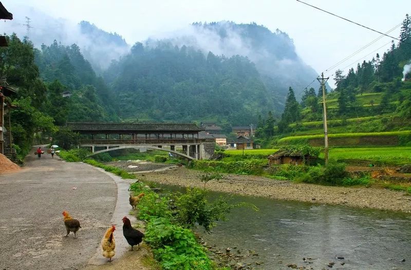 全域旅游看贵州|黔东南民族村寨精选：朗德苗寨