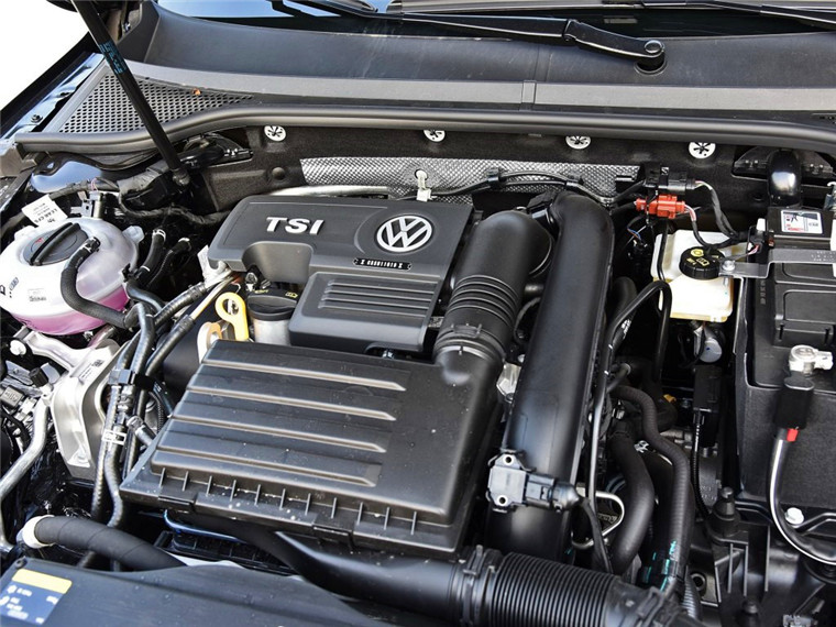 2018款新迈腾330TSI DSG,1.8的和1.4差异性是