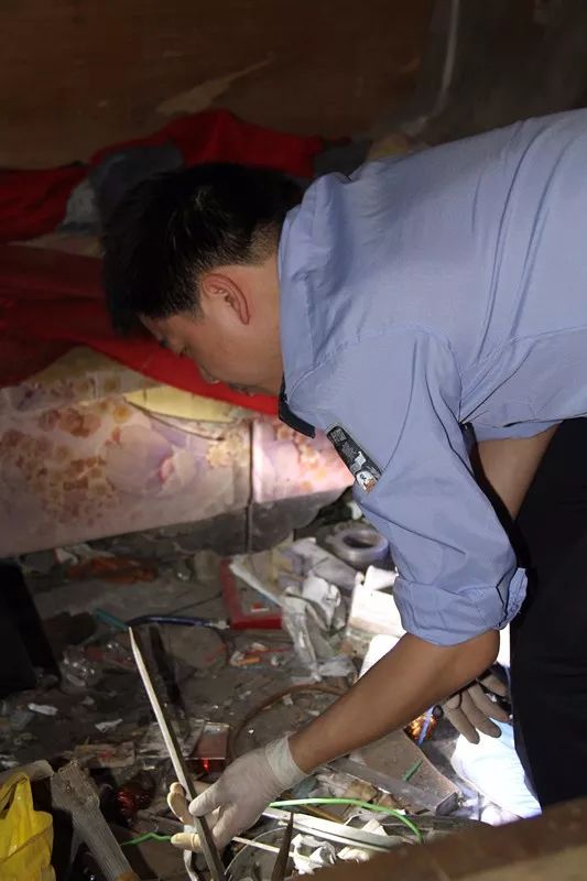 秦都公安分局民警方杨荣获全省公安机关现场