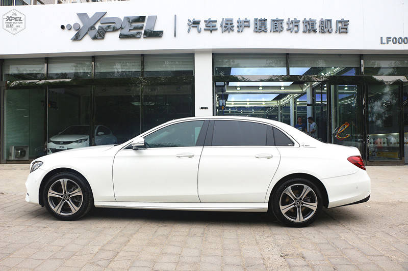 年轻的绅士，智者，大成。廊坊远桥出品