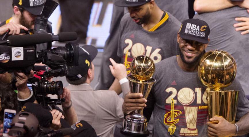 NBA20年间5大FMVP得主, 科比榜上无名, 诺维