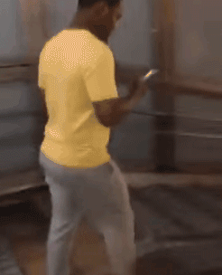 搞笑gif动图看到了想看的结局我就放心了