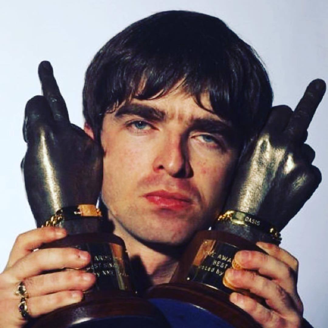 noel gallagher,green day主唱去世 诺有缸(noel gallagher)今天生日送上祝福的同时意淫一下"复婚