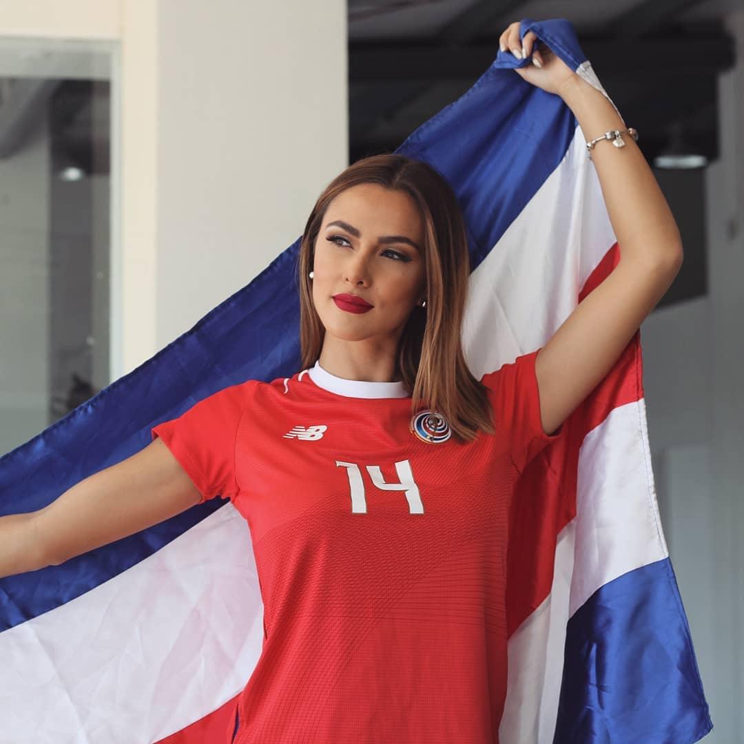 她曾力挺门将纳瓦斯 是哥斯达黎加最美女球迷?