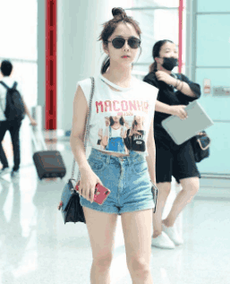 ̷���ϴ�������º��һ����, ����: ����Ů������ô��ѽ!