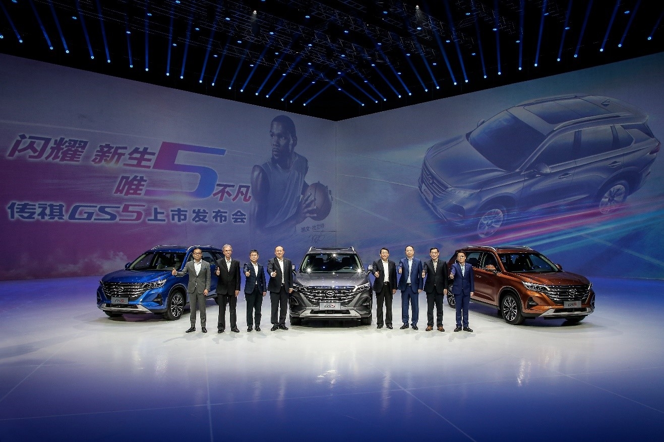 又一款国六车型来了,1.5T+6AT,6年质量冠军,代言人竟是他