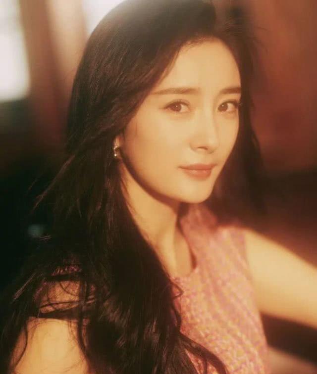 杨幂回应再被传与刘恺威婚变:没有人可以定义