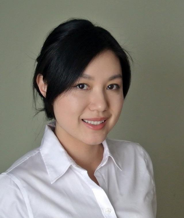 她是北大最美海归博士,素颜上课学生挤破头,两大谜团至今无人知
