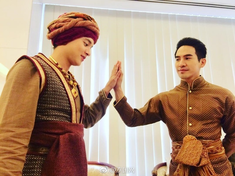 三少道妹新剧《同一片天空》4月25日首播 接档