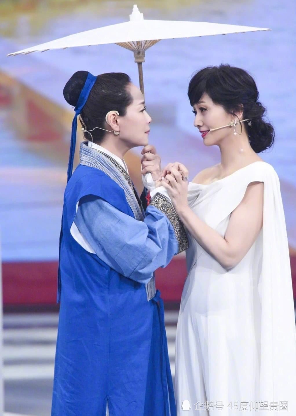 赵雅芝,叶童,陈美琪聚首《王牌对王牌》重演《新白