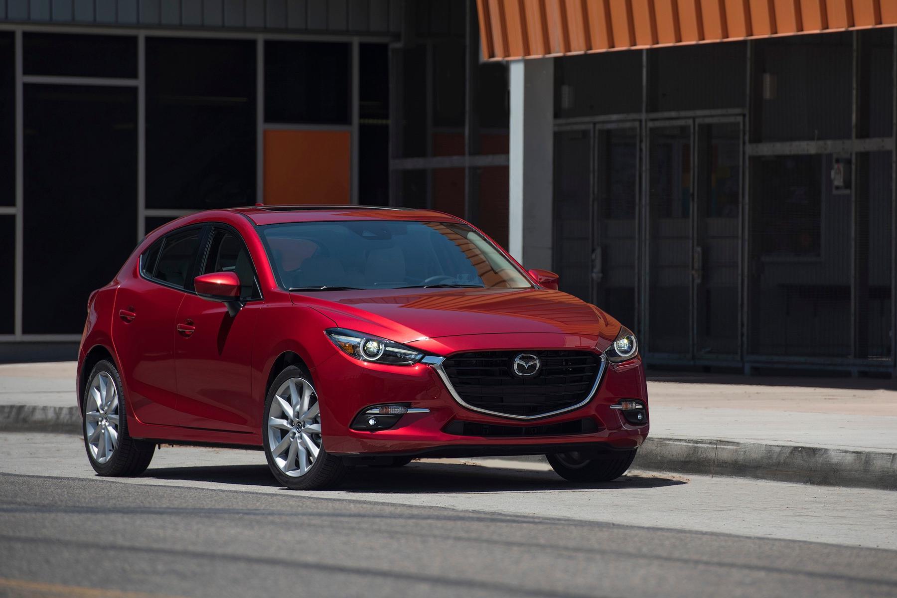 新神车到来！新一代马自达3明年上市，动力和外观更激进