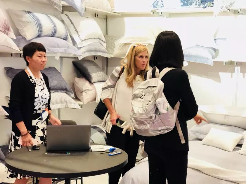 纽约展全方位展示创意、优质、时尚的中国纺织