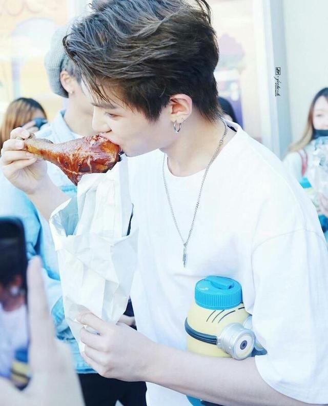 粉丝嘉年华名单已出,除了程潇周洁琼林彦俊外