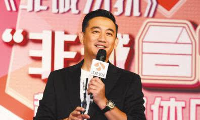 黄磊的3位接班人:张艺兴是自家孩子,她成了媳