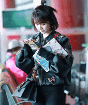 ̷���ϴ�������º��һ����, ����: ����Ů������ô��ѽ!