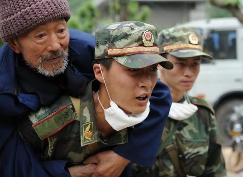 中国军人让人泪崩的十大感人瞬间,最后一张照