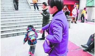 2岁孩子喜欢乱跑,疑似多动症,你是不是也有拴