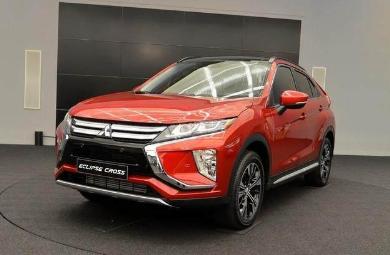 三菱发飙了！气势不输途昂，配8速自动挡，油耗低，还要啥哈弗H6