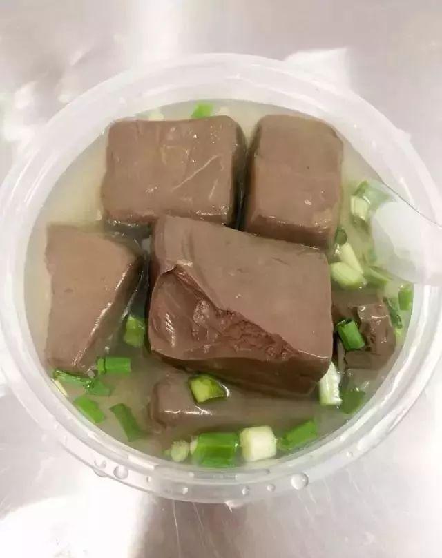 东西中小学附近,这几样花都一直称霸着学生界怎么样小学生活的图片