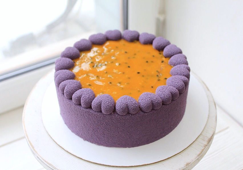 小技巧:紫色跟黄色为互补色搭配得当相当抓眼球哦